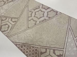 川島織物製　斜線に菊・古典柄模様織出し袋帯